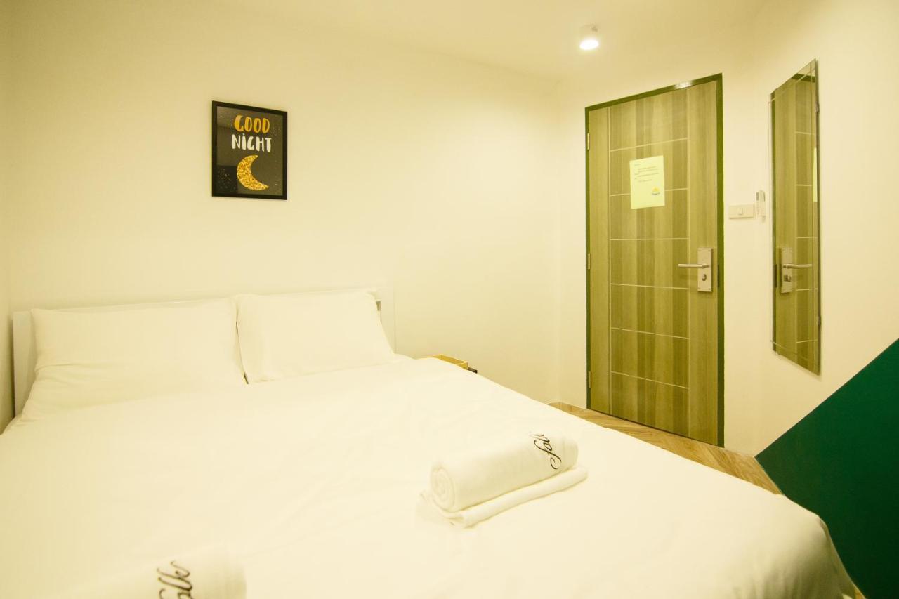 A Pousada Folk Poshtel Asok Banguecoque Exterior foto
